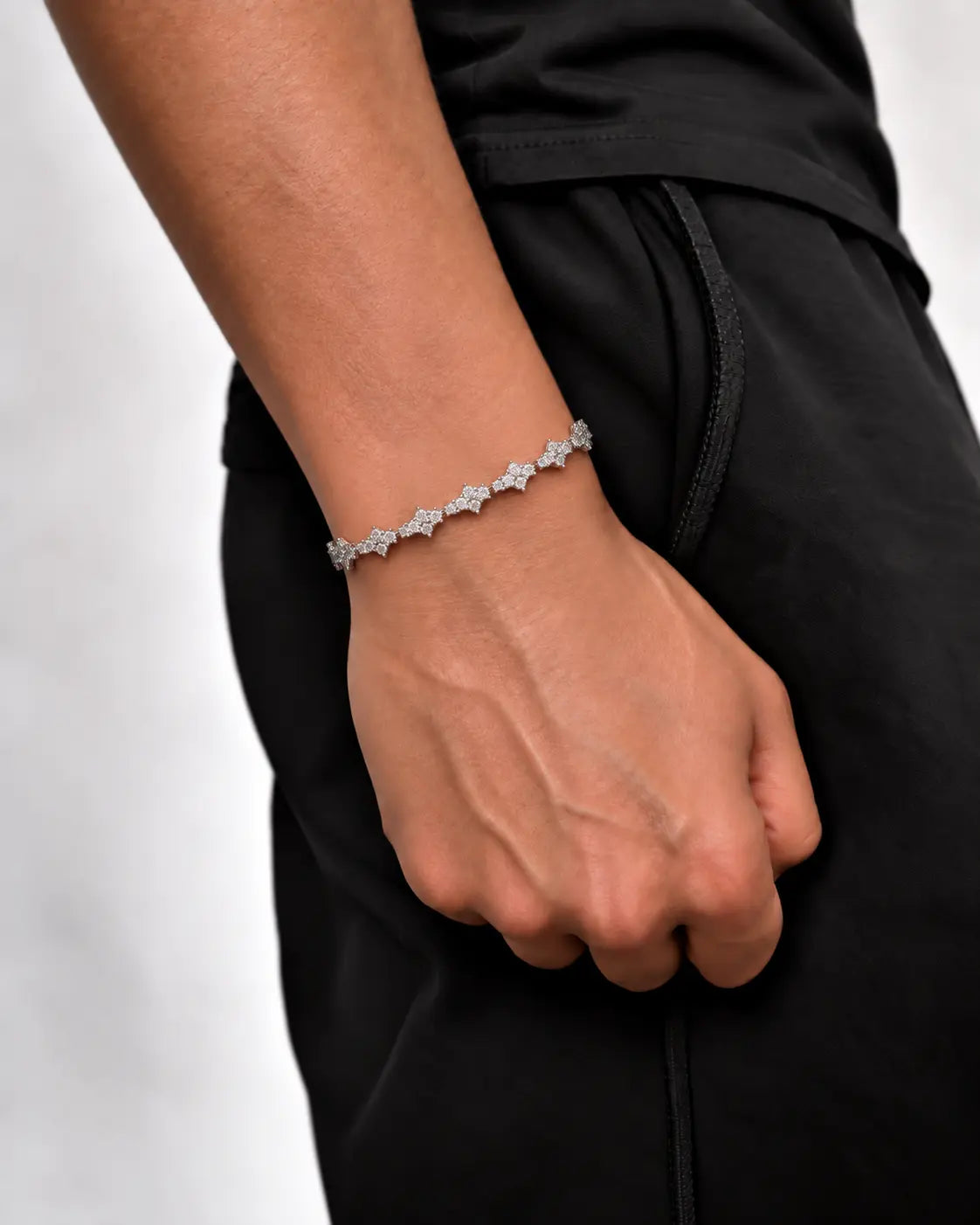 Iced Flora Bracelet Silber – Lifestyle 2